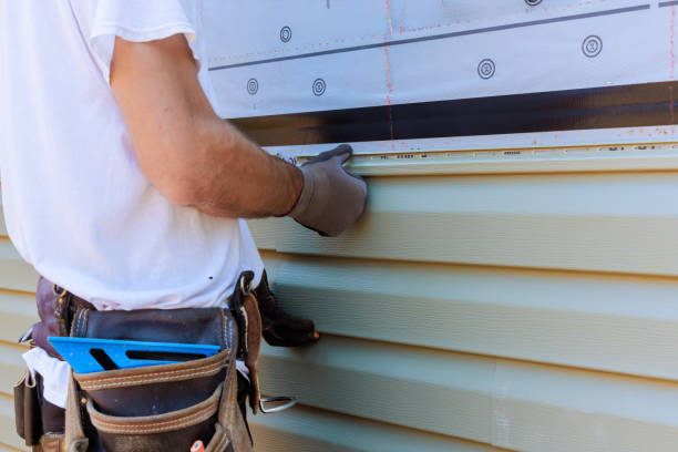 Trusted Emergency Siding Repair service in Clinton, SC - Squared Siding